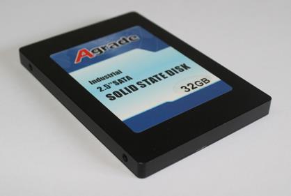 SSD固態(tài)硬盤