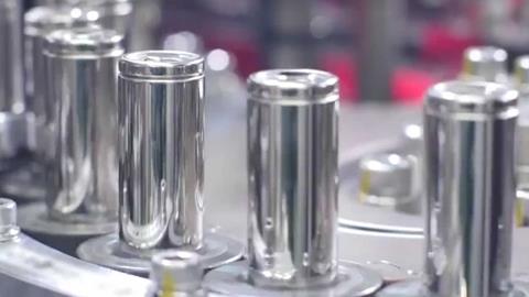 鋰電池電芯明年初將再提價：電動車售價或上調